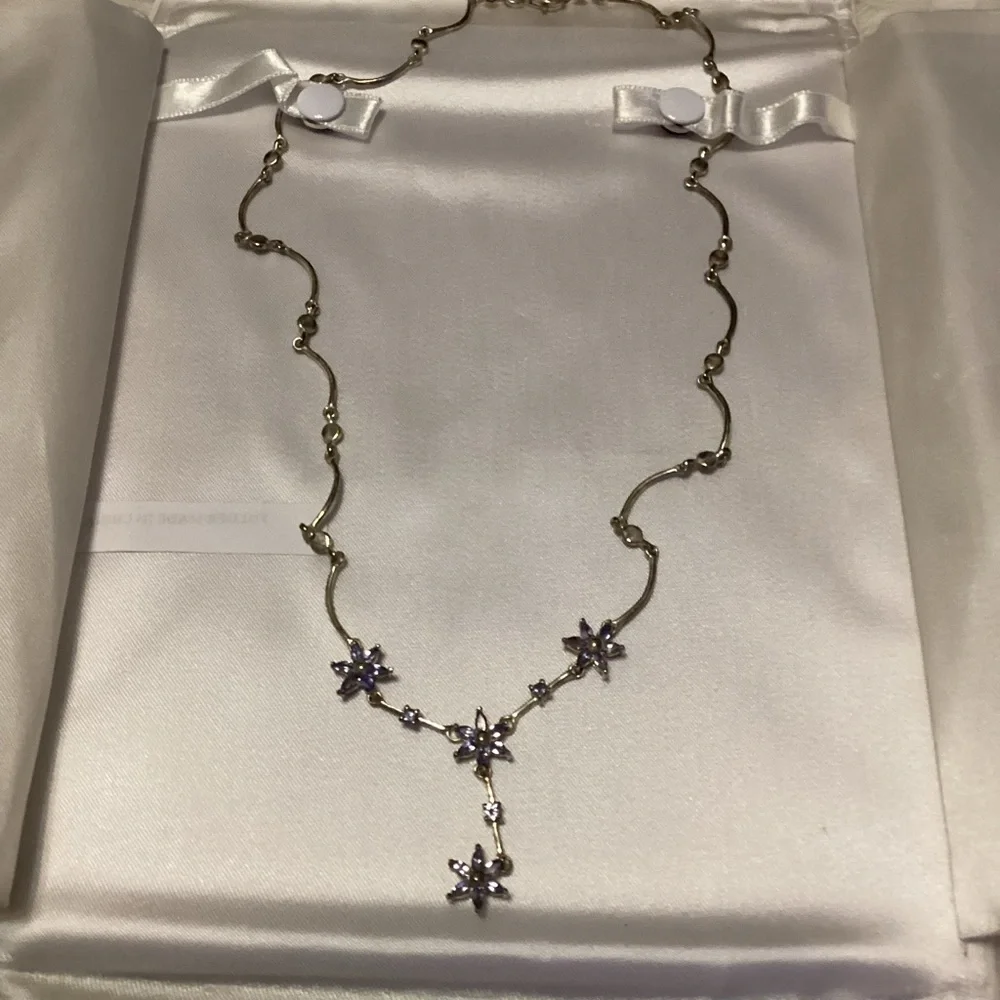 Tanzanite Flower Necklace - Picture 11 of 14